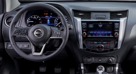 Nissan LE Steering Wheel